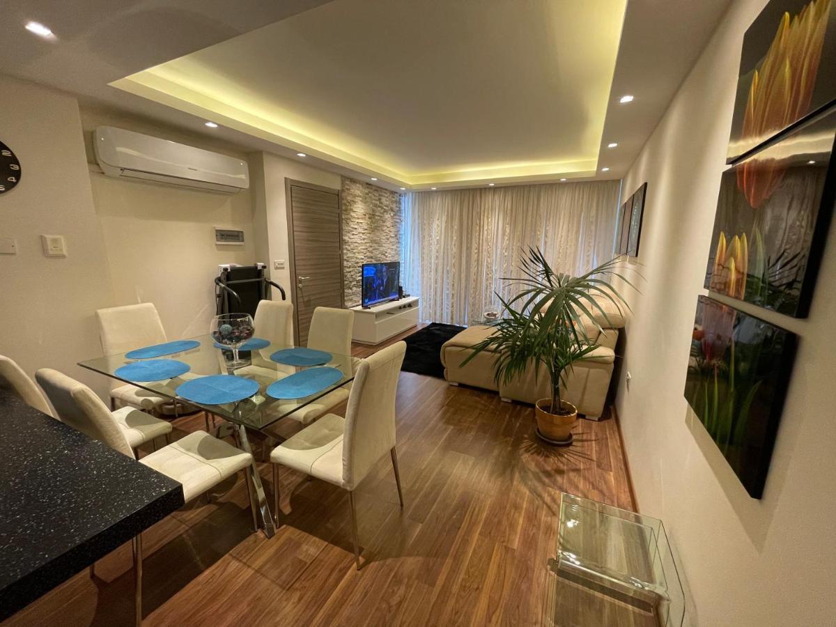 Modern Finished Apartment With Natural Light خليج سانت بول المظهر الخارجي الصورة